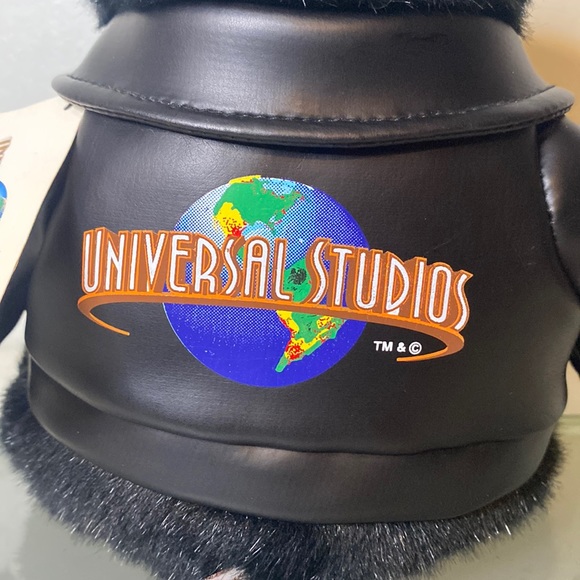 Gund 5047 Universal Studios Gorilla In Jacket Plush Soft Stuffed Animal 11"-NWT - Picture 5 of 12